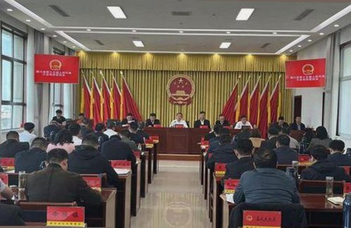18馃埐安装包下载：探索多样资源与安全隐患