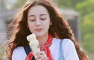 探讨“一个人在线观看免费高清电视剧的注官方版下载”的现状与选择