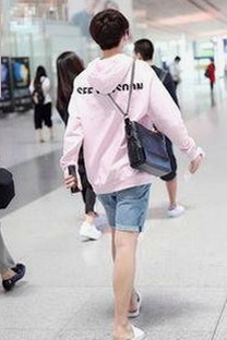 男🍌❌女🍑摸🐻香蕉成人网站免费版：探索新兴成人内容平台的变化
