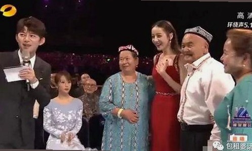 《摩登家庭第二季》：追剧与资源获取的多元选择